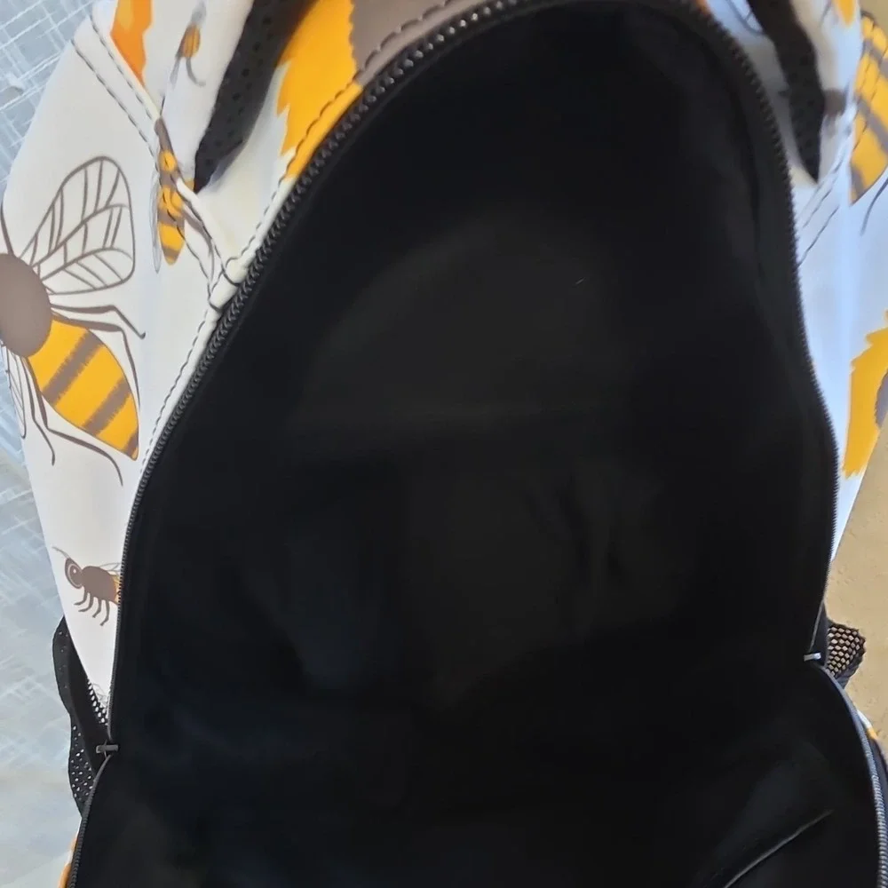 Bee Honeycomb Sunflower Print Kids Backpack With Mesh Pockets And Zipper Accent